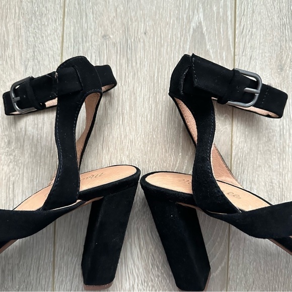 Madewell Heels Shoes The Liv Sandal Asymmetrical Open Toe in Suede Black 10 - Picture 8 of 10